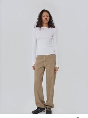 Still Here sport Jean pear